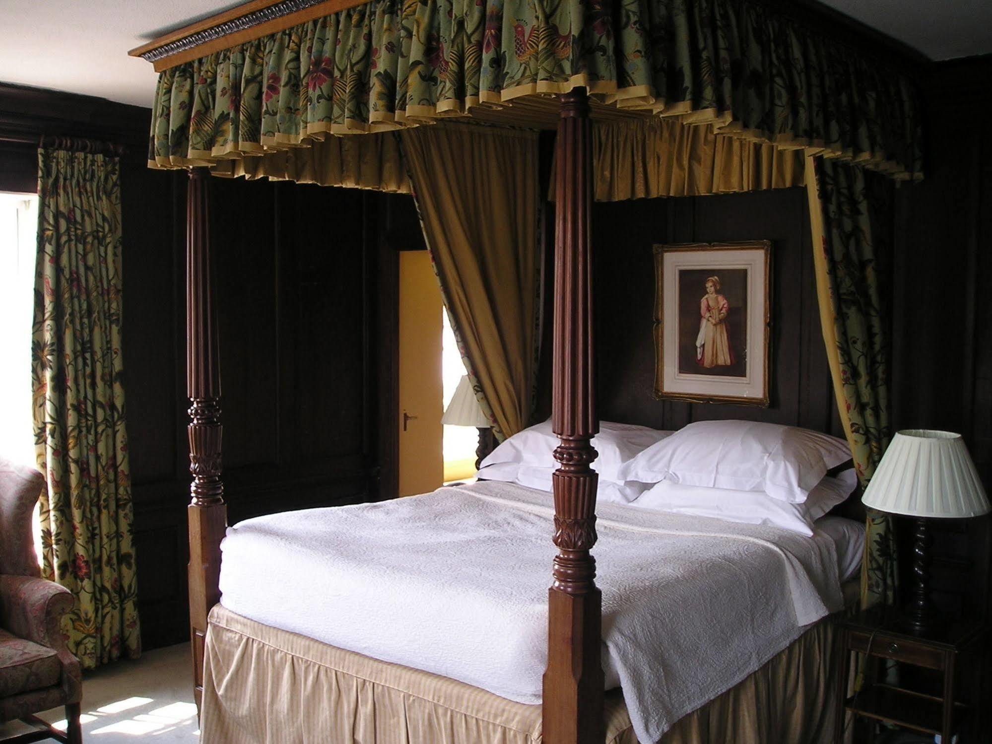 Spread Eagle Hotel And Spa Midhurst Ngoại thất bức ảnh