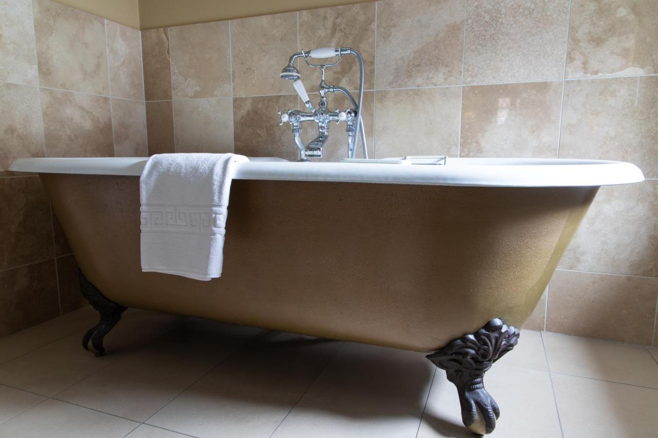 Spread Eagle Hotel And Spa Midhurst Ngoại thất bức ảnh
